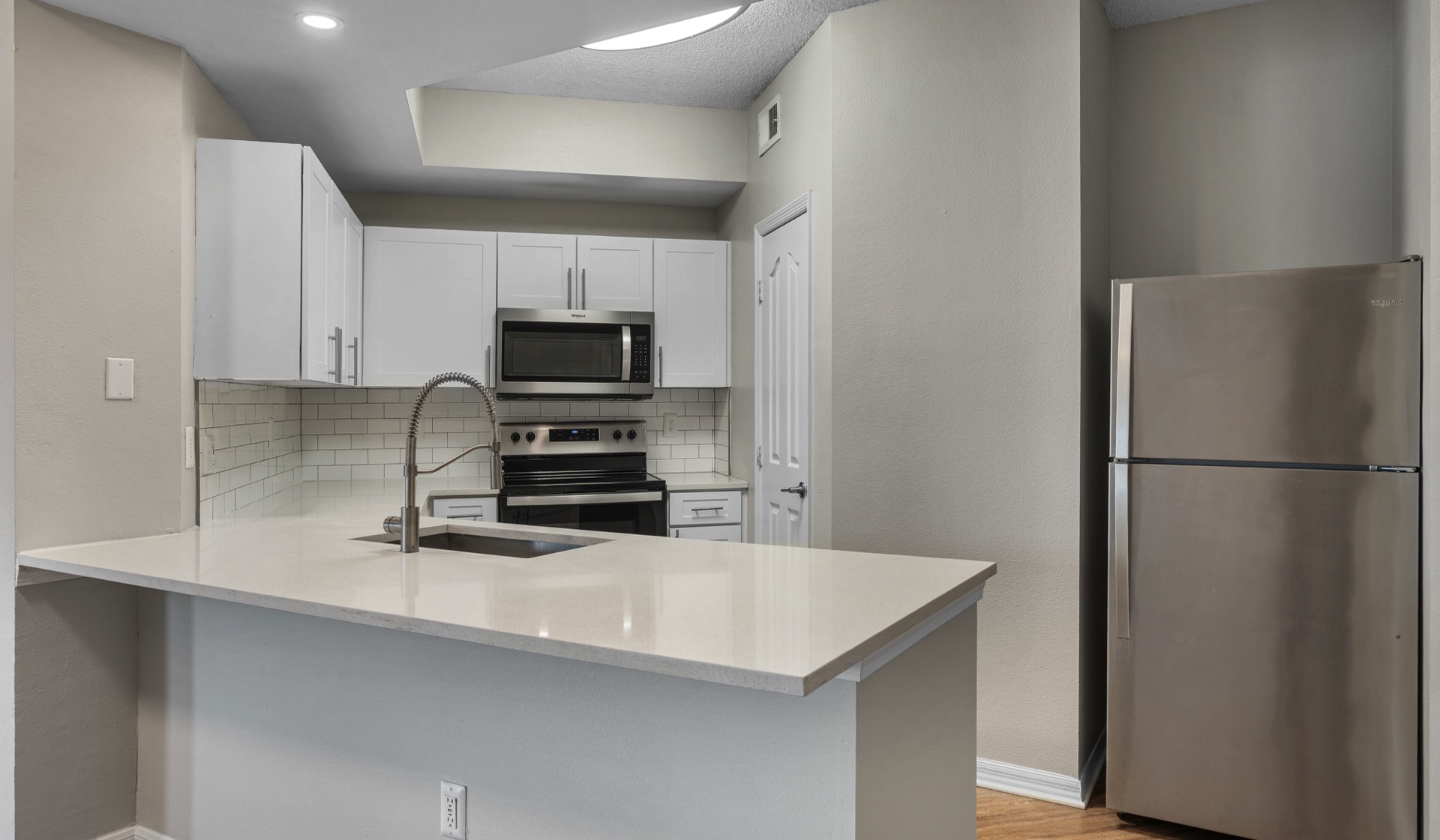 Timucuan Lakeside - Jacksonville, FL - Kitchen