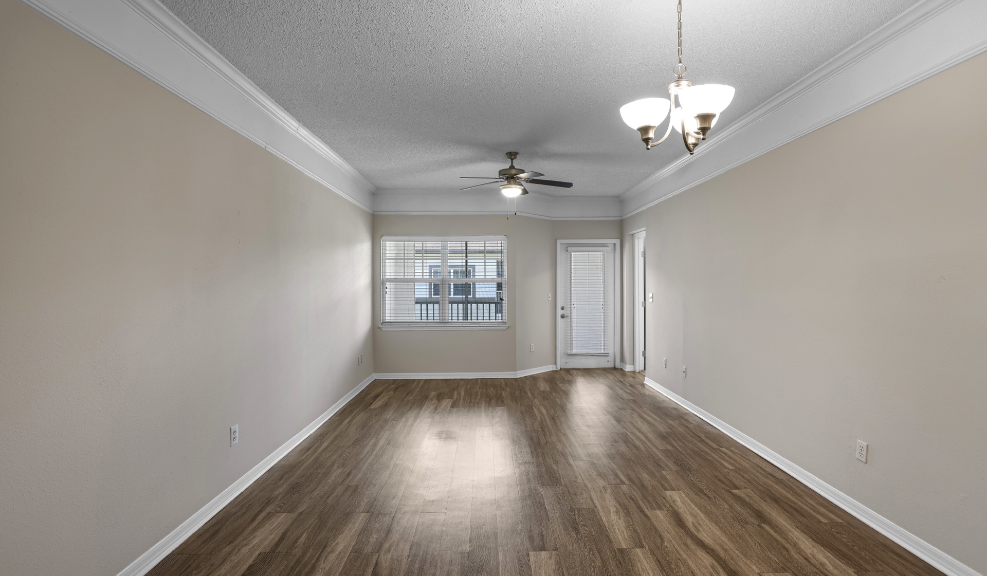 Timucuan Lakeside - Jacksonville, FL - Living Room